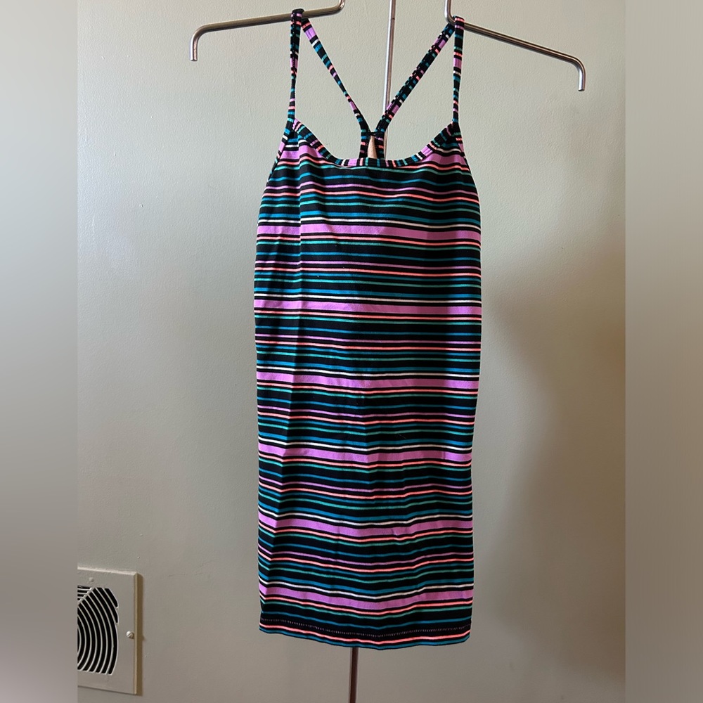 Ivivva racer back tank top with ability to add cups. (Size 14) - Picture 1 of 5
